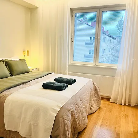 Cozy One-bedroom With Sauna And Free Carport Parking *
