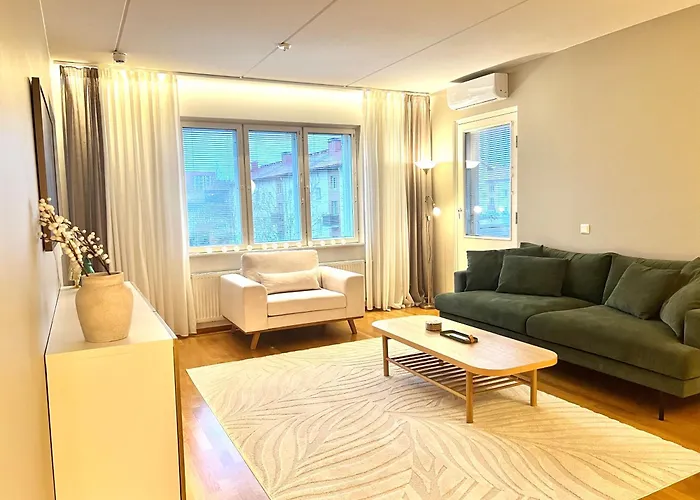 Cozy One-bedroom With Sauna And Free Carport Parking